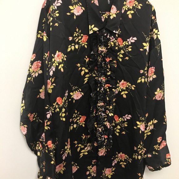 R13 drop neck tuxedo shirt. SIZE XS - Picture 11 of 15